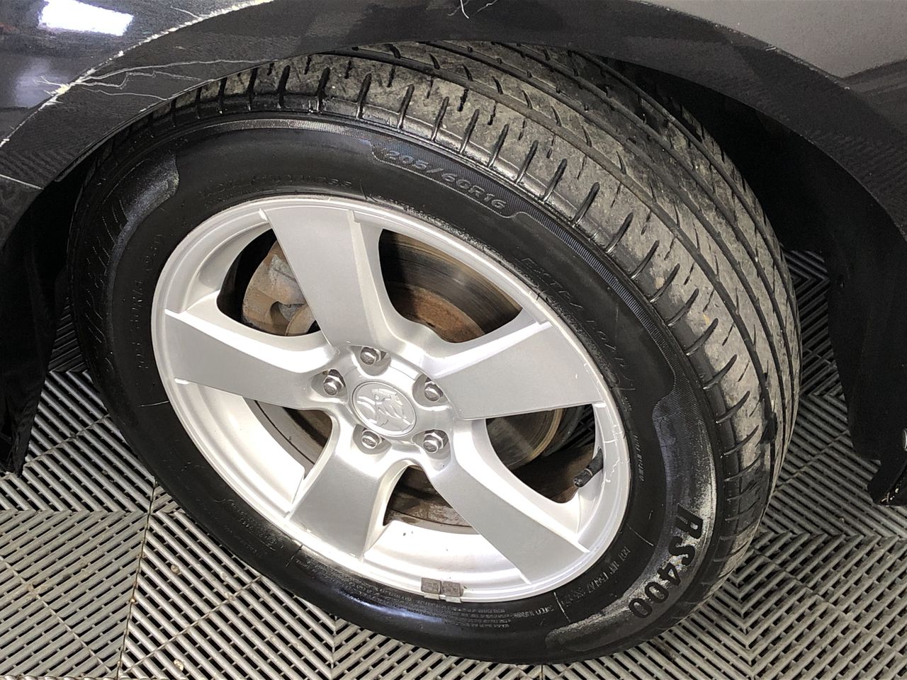 Stunning Rhodium Plated Simulated Diamond Ring - US Size 7