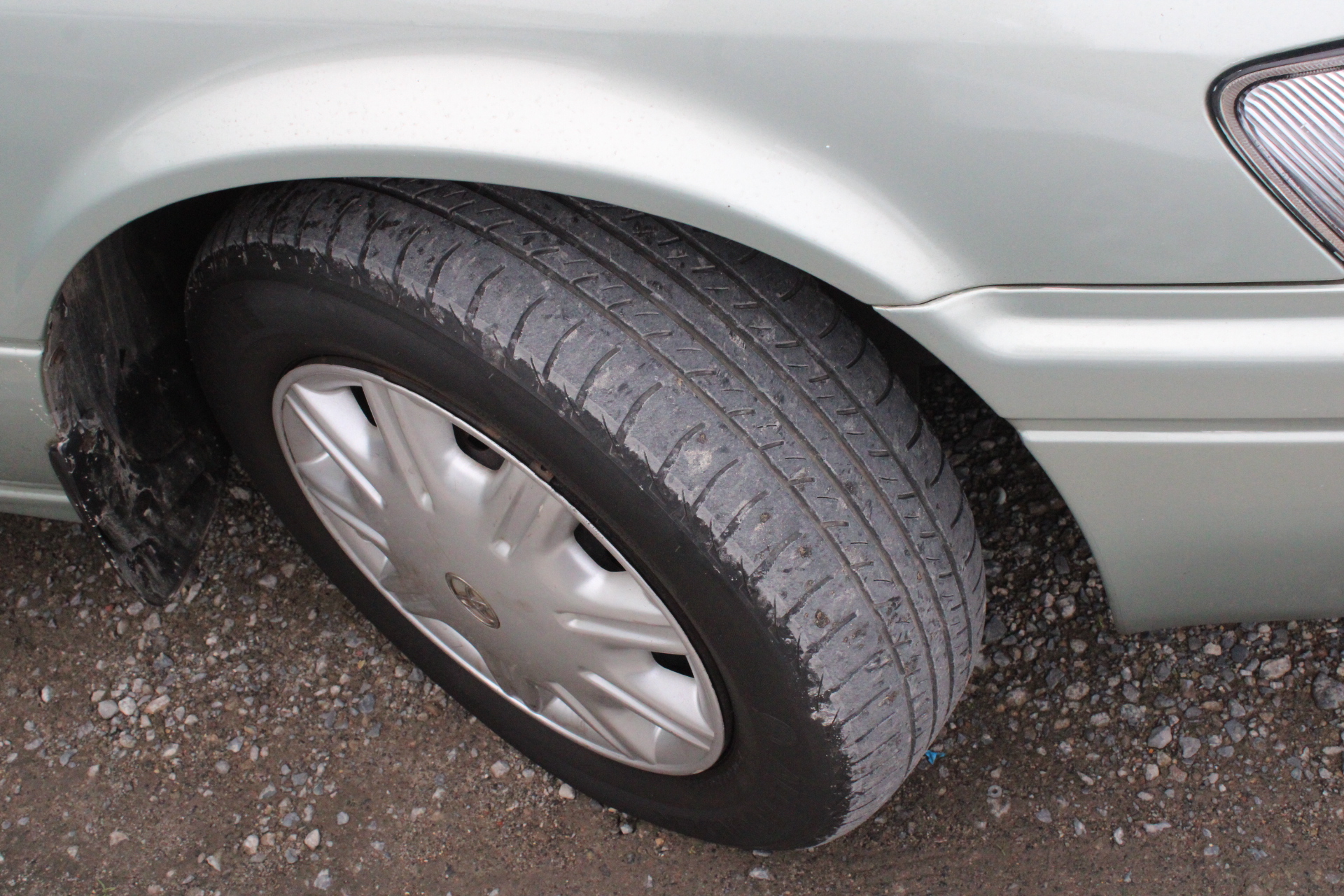 Solid 925 Sterling Silver Spinner Pendant 80+ Crystals by Swarovski®