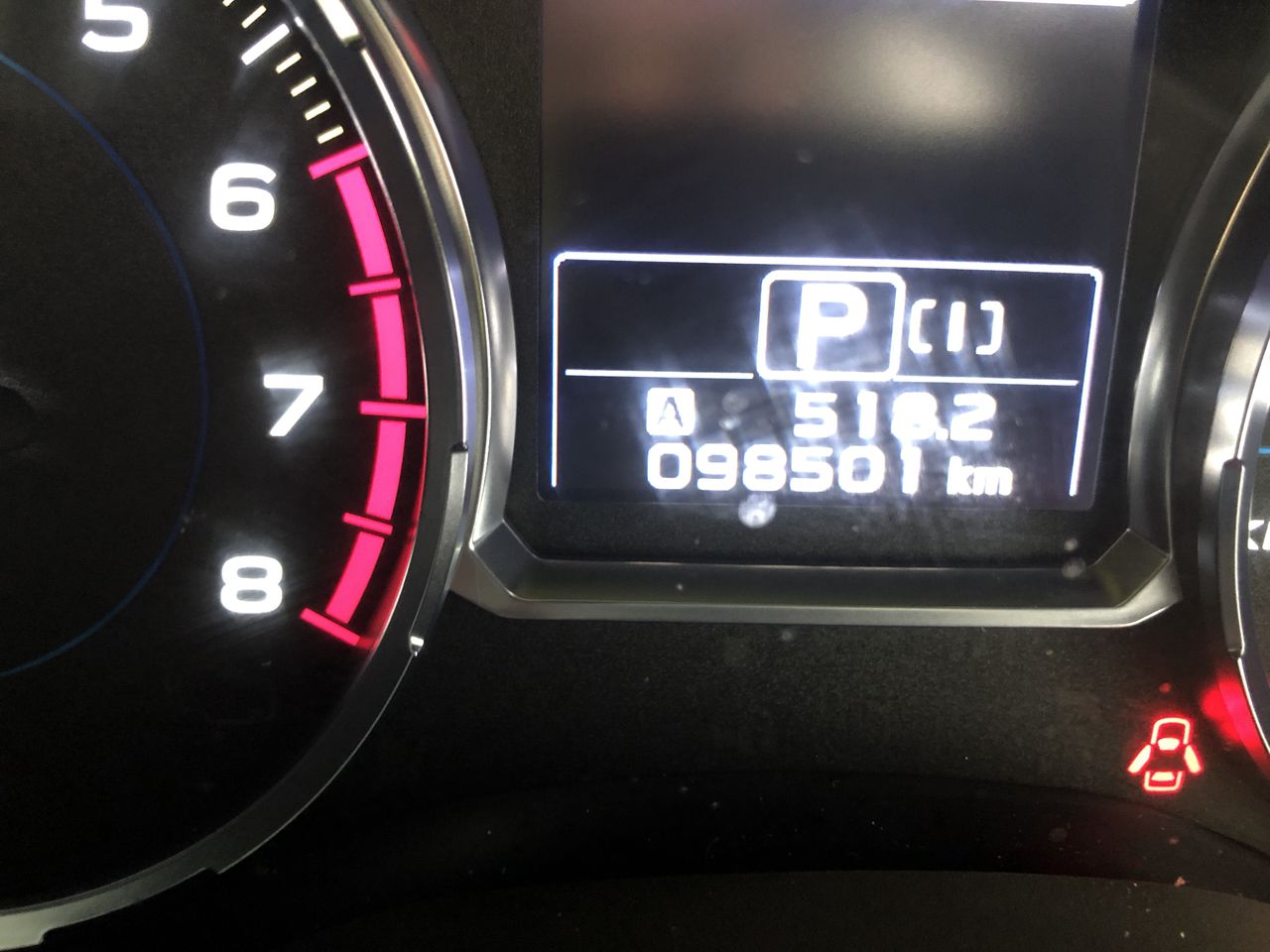 <p>U-Fuse 250 Facer and Electric Hoist</p>