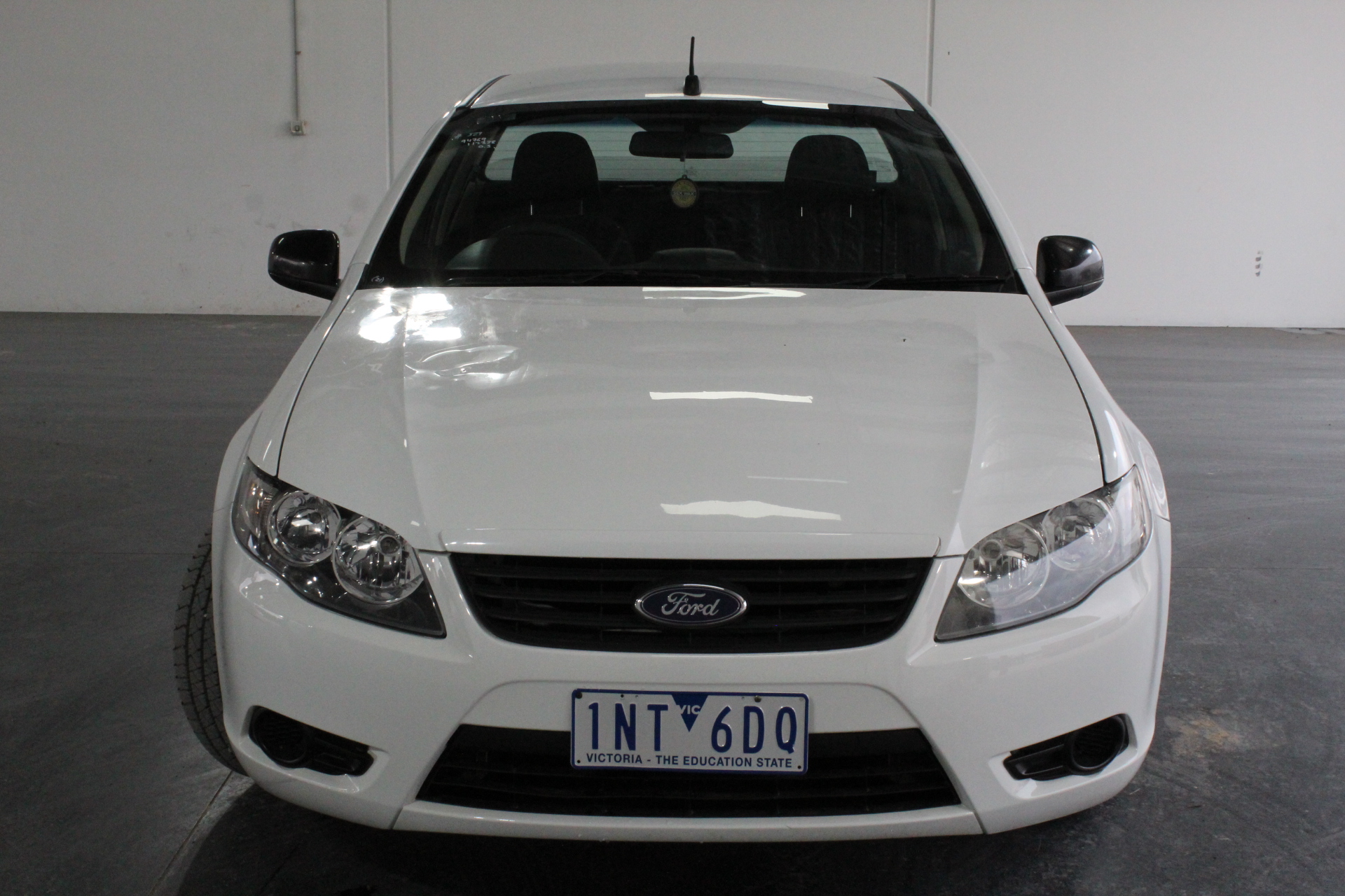 CHAMPION Junior Addict Crew, Size 10 (L), Diva Red (ACQ), KW3VA1.  Buyers N