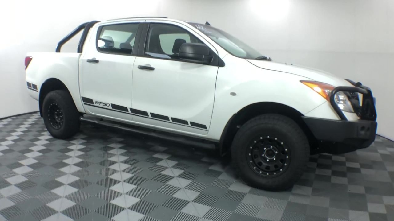 Approx 37 Ct of Loose Boulder Opal Chips (Coober Peby) In glass disp/bottle