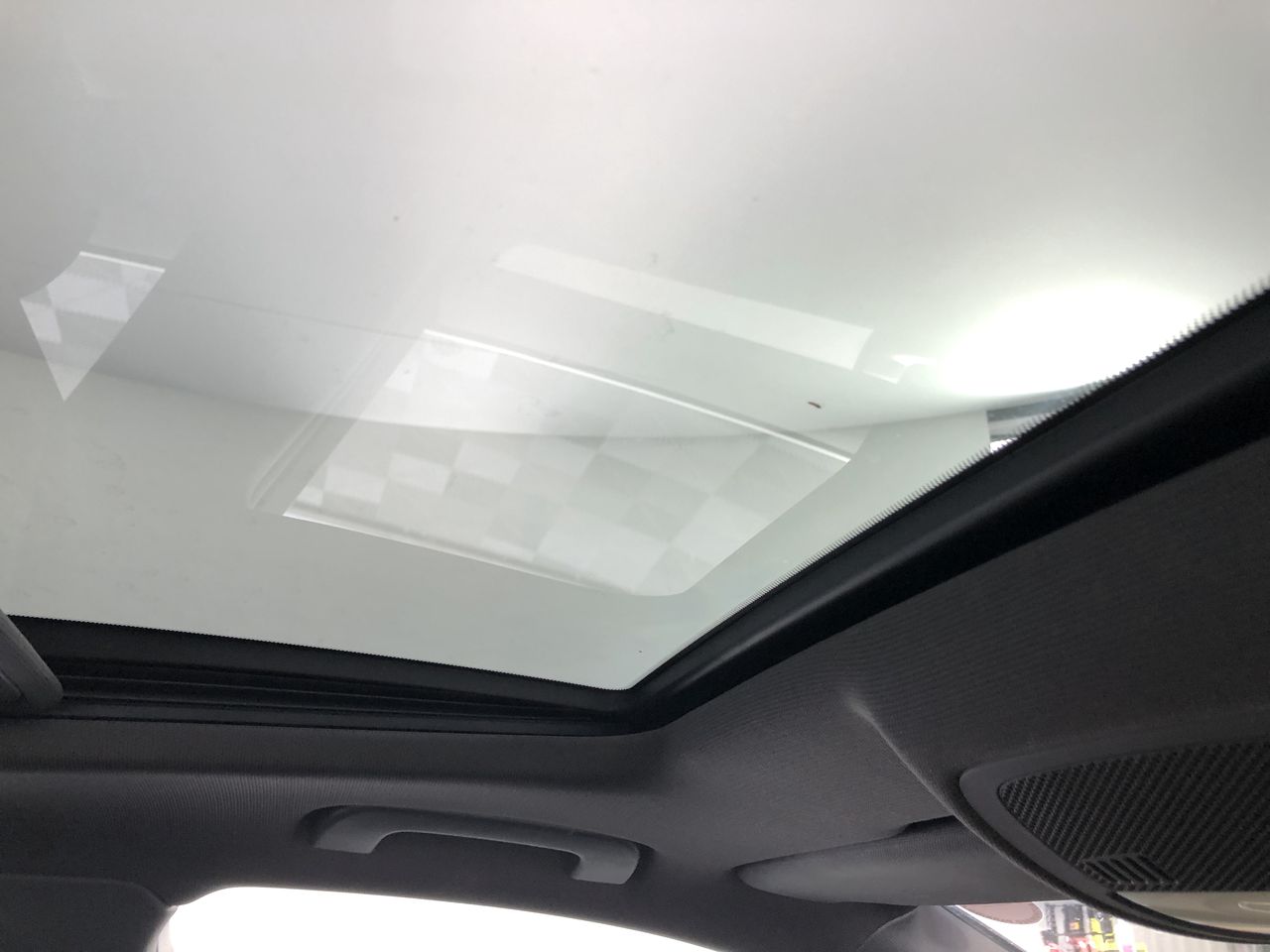 0.07 carat white 5 diamonds round