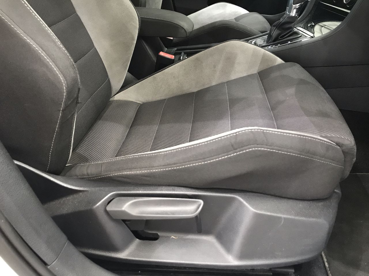 TEFAL Pro Style One Garment Steamer, 1700W w/ 2-Steam Levels.