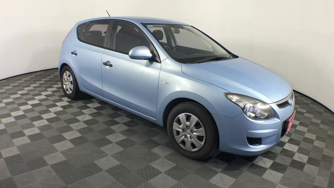 WENGER Latitude Hardside Luggage 41L, Carry-on Suitcase, Black.