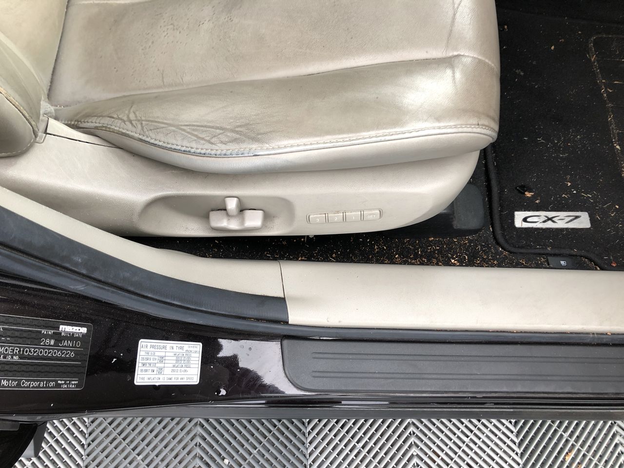 Roberts Estate Cabernet Sauvignon 2023 (12x 750mL) SEA