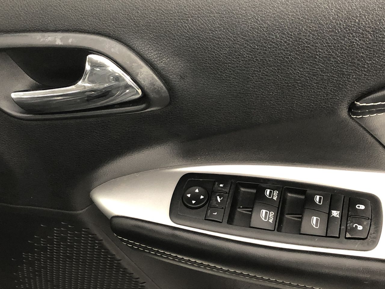 Seaview Sparkling Shiraz NV (6x 750mL).