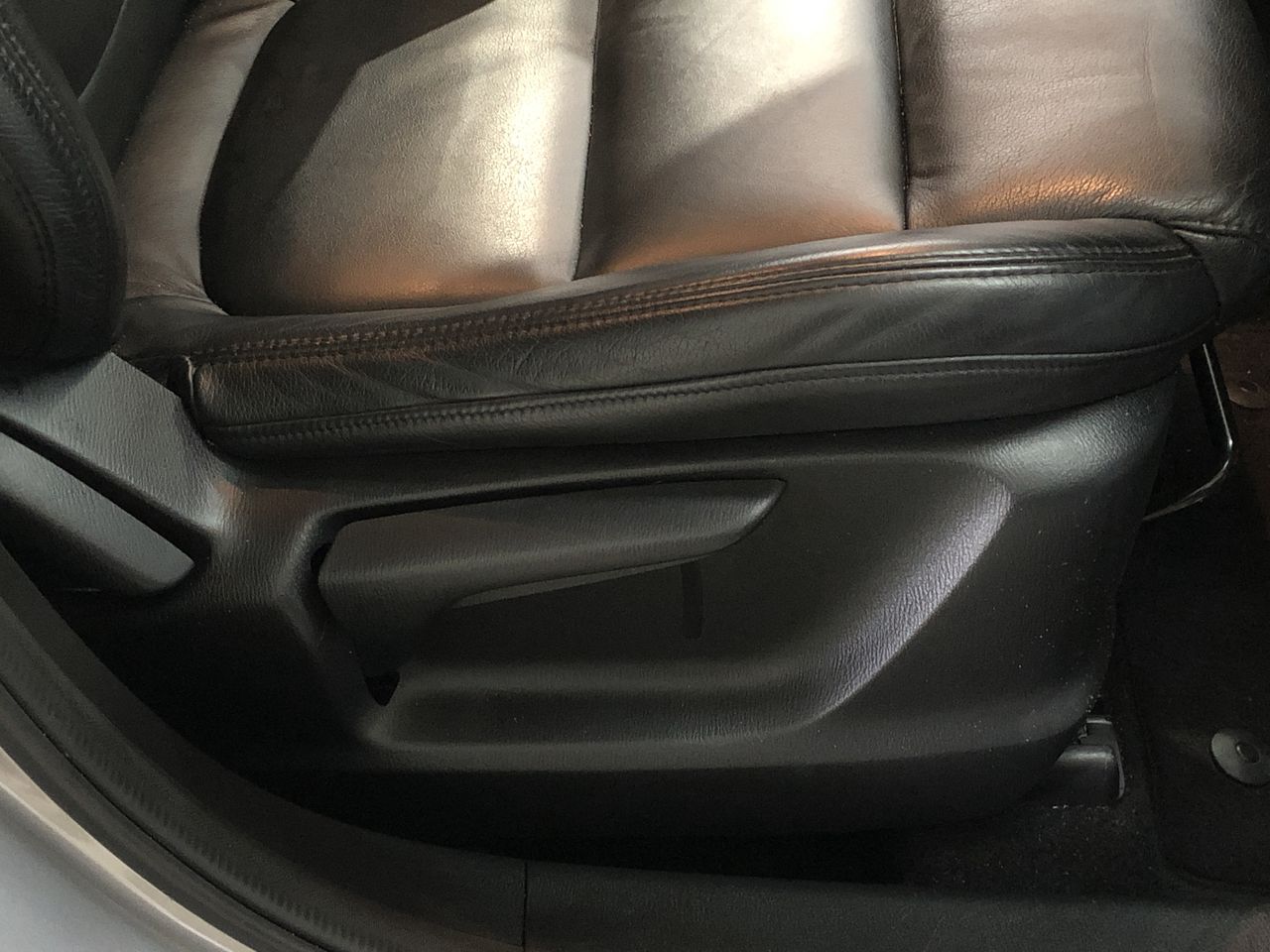 Wolf Blass Zero Alcohol Sparkling Cuvee NV (6x 750mL).