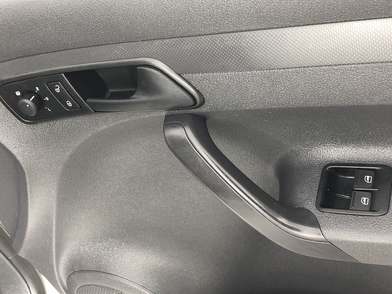 2 Monkeys Pinot Grigio 2025 (12x 750mL) SA