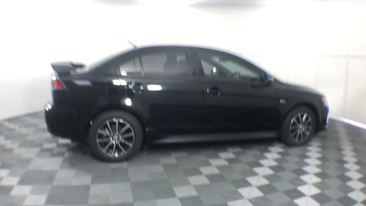 230 Strong Men Cleanskin Shiraz 2022 (12x 750mL) SA