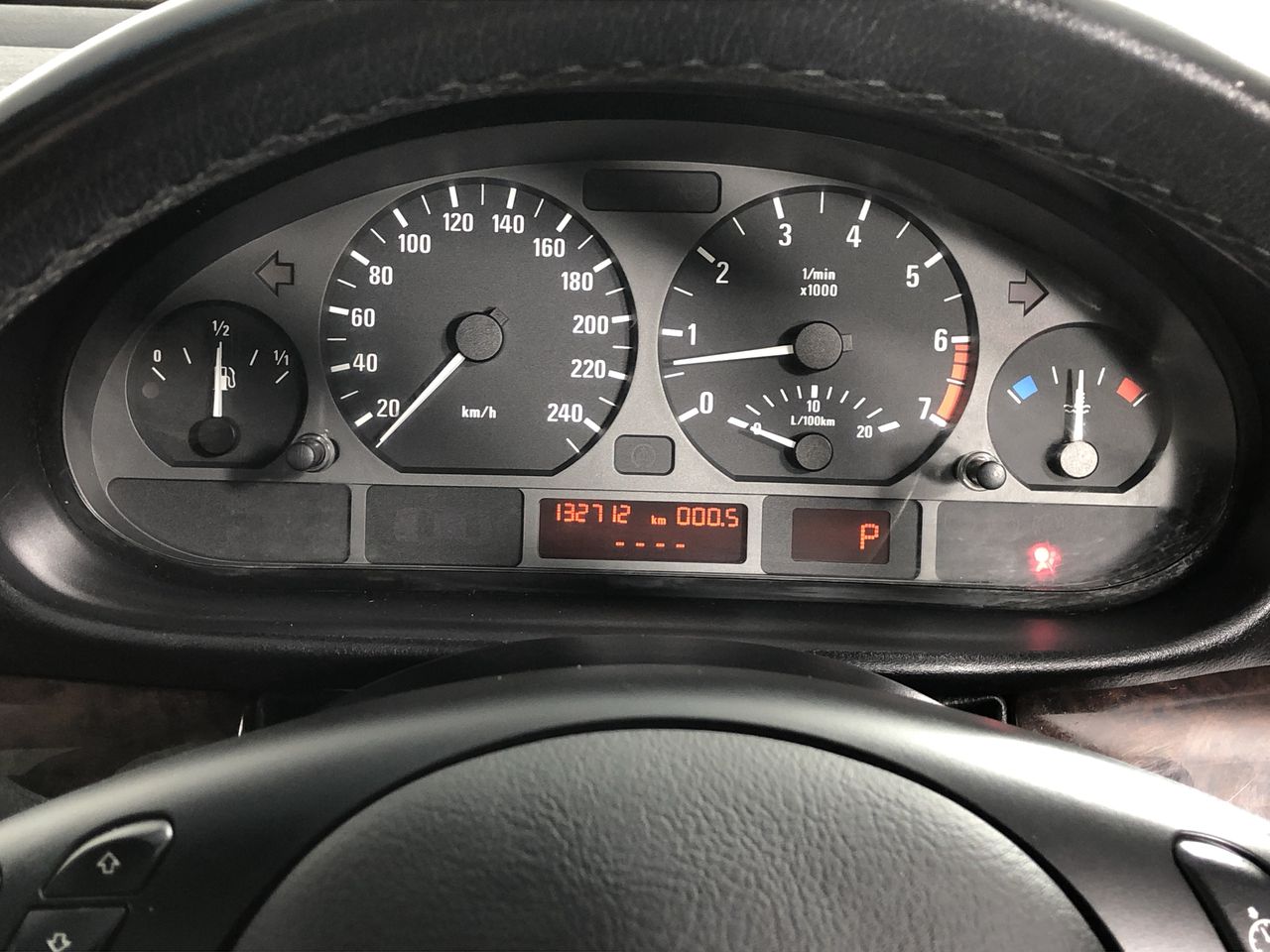 1966 Australia First & Last Queen Elizabeth Silver round fifty centsx4