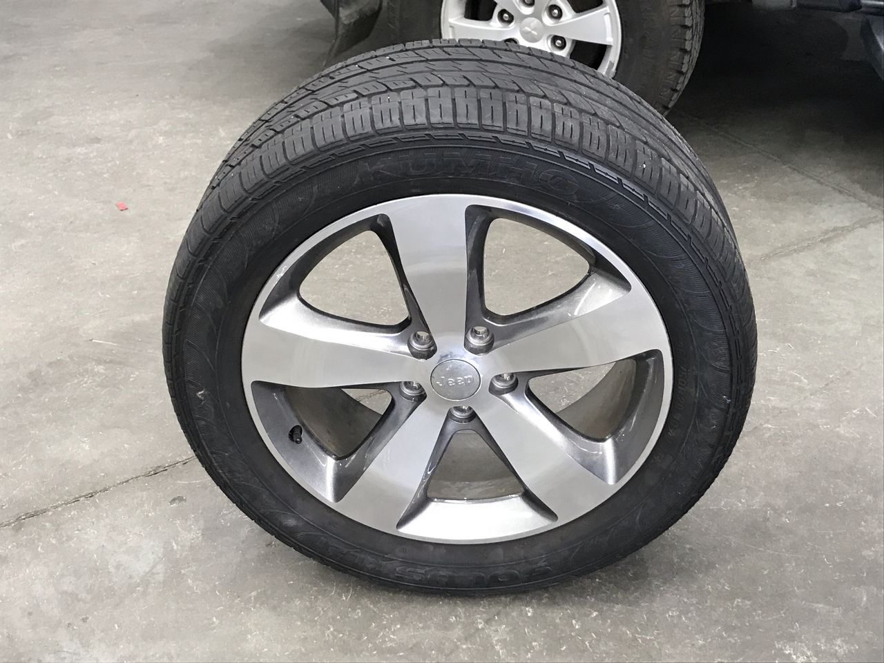 18KGold-filled/Italy Stamped Rose Gold Filled  Bangle