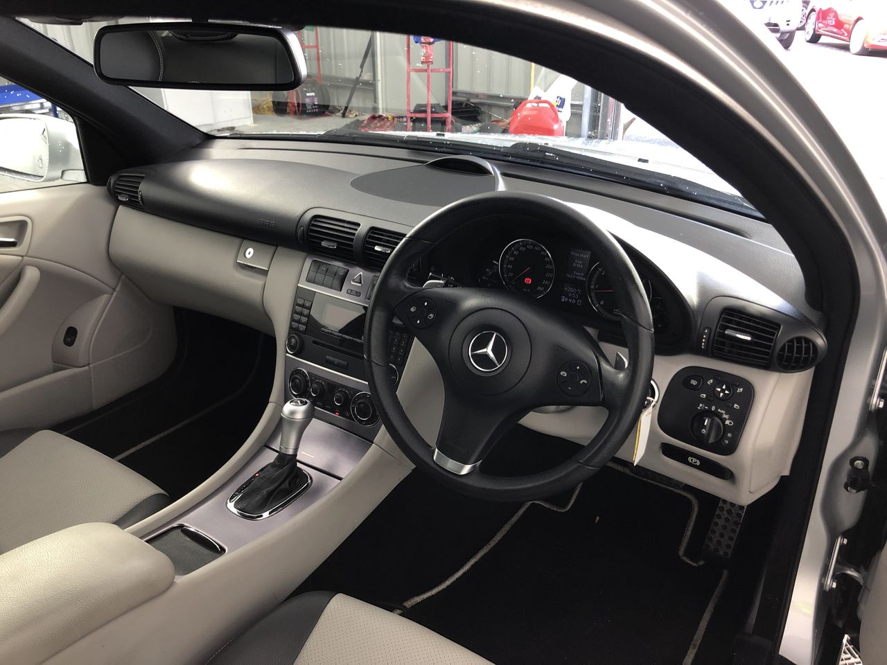 2018 SKYJACK SJ16 Personnel Lift - 15ft (4.5m) - Self Propelled - Gladstone