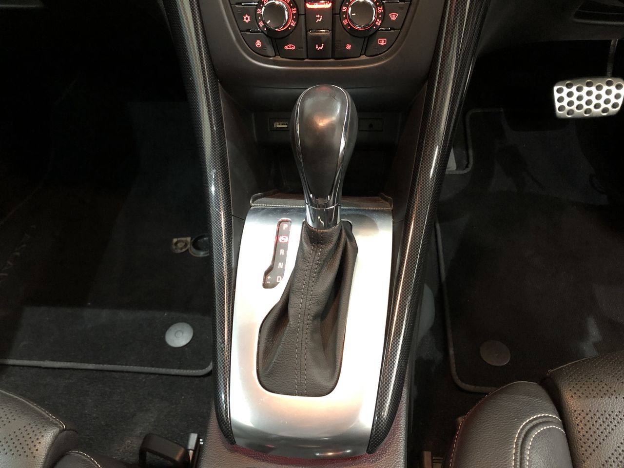 Portable Toilet - Fresh Water Flush - Burleigh Heads