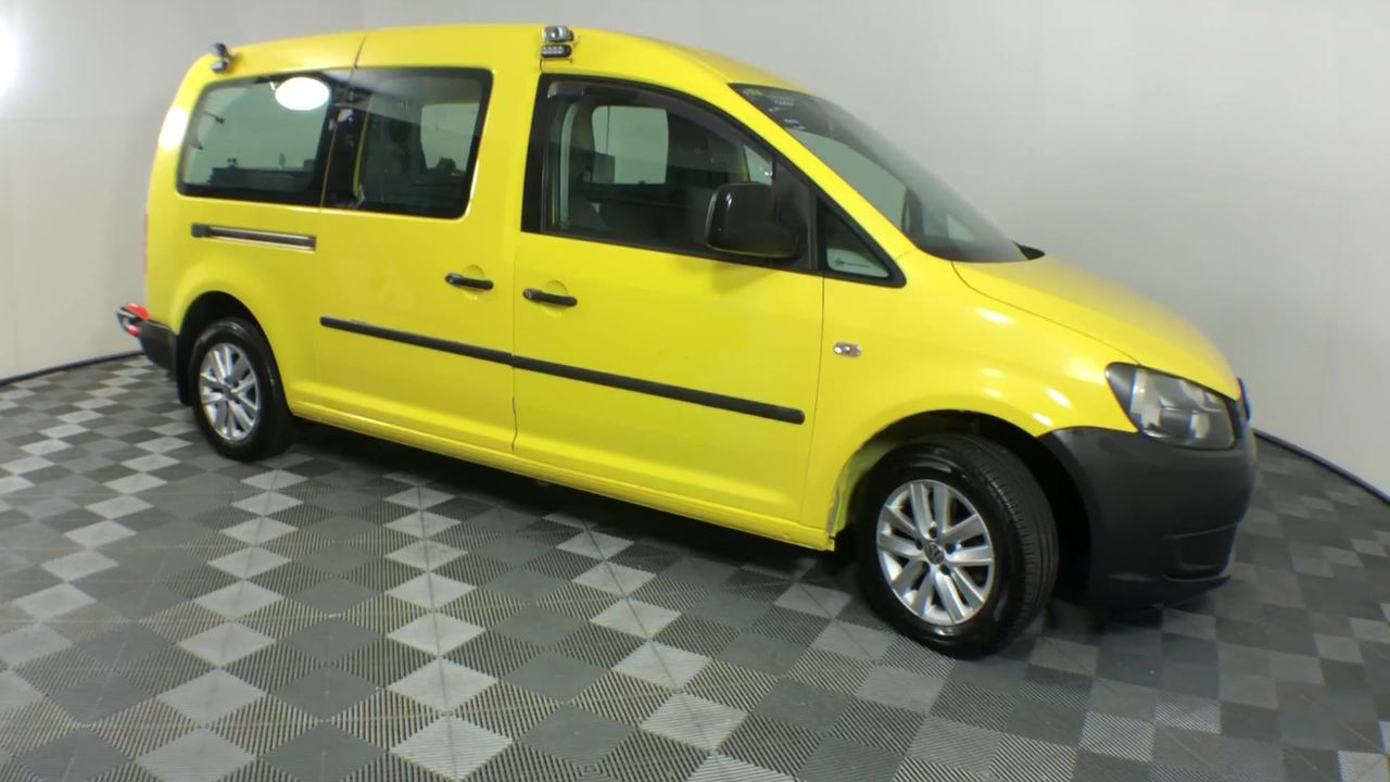 8mm Howlite & Antique Silver Buddha Charm Beaded Bracelet