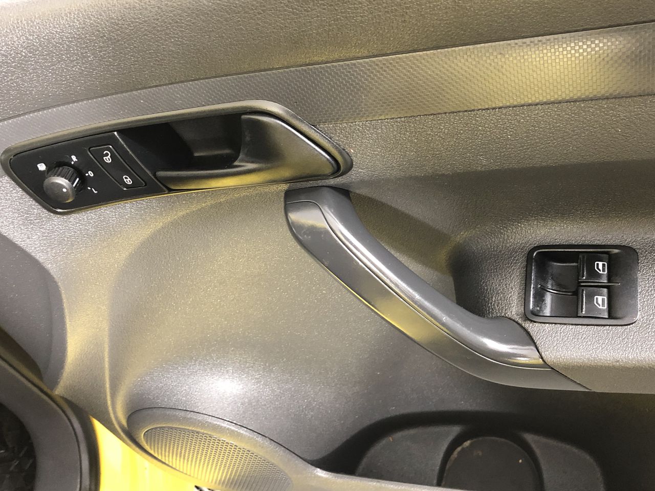 8mm Peridot & Antique Silver Buddha Charm Beaded Bracelet