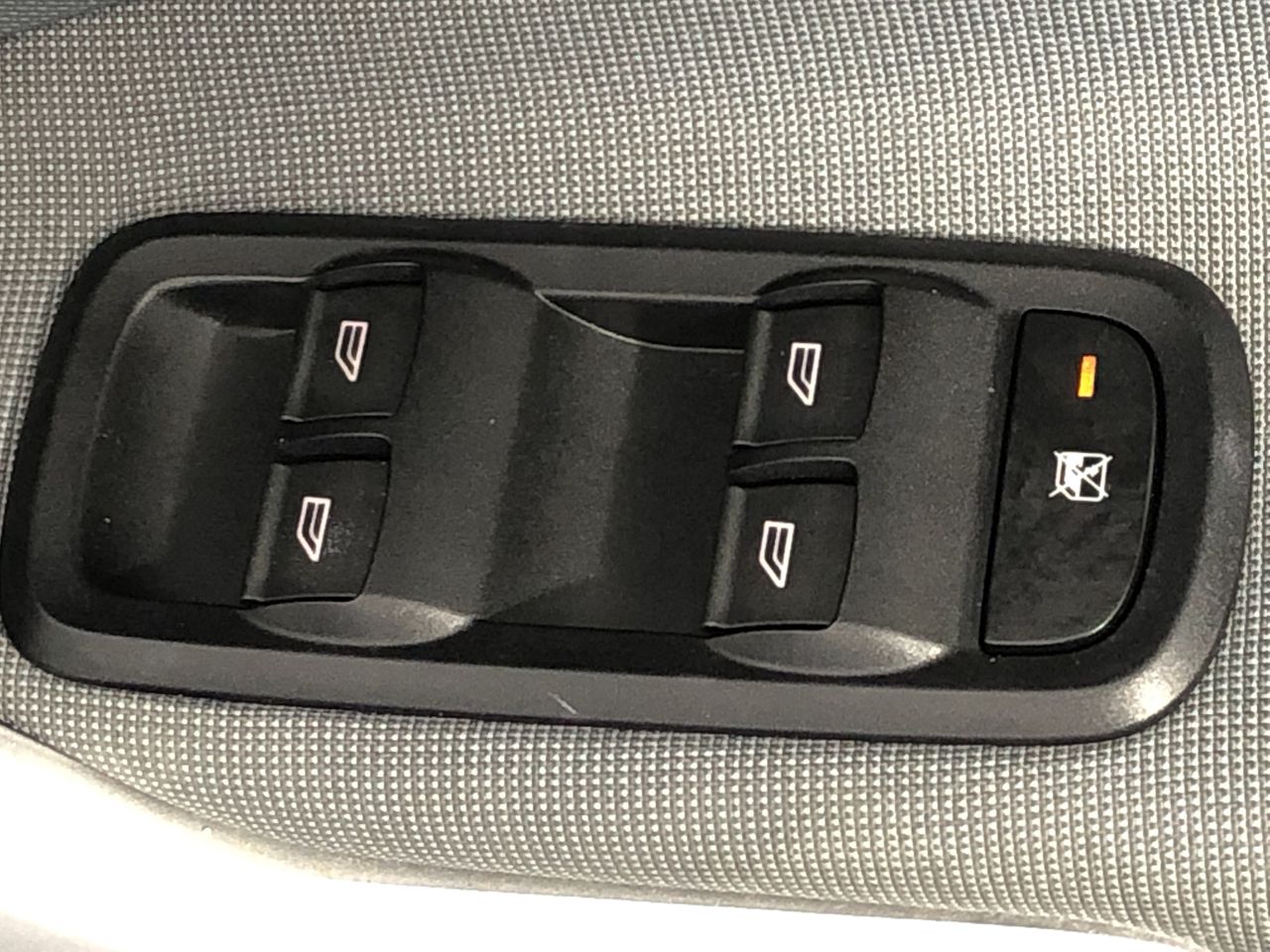 The NEW XC Ford Cobra Colour ``SILVER STUNNER`` 43mm COIN