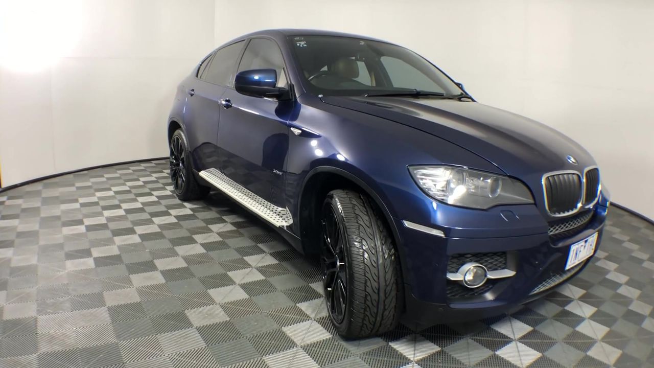 1966 Australian Round Silver 50 Cent Coin Capsule - 80% Silver