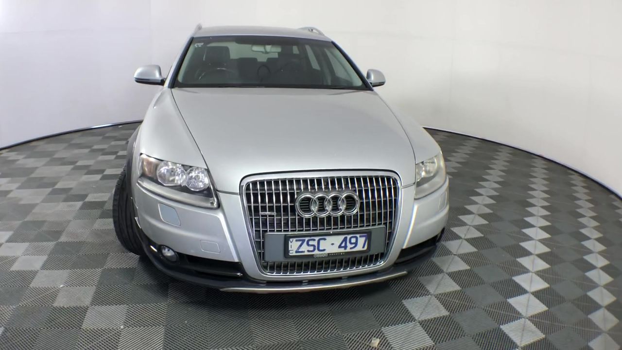 3 X Old Vintage Antique Bronze Mini Padlocks With Keys