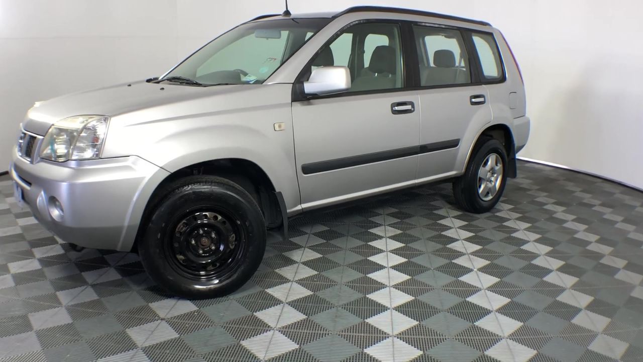 Stainless Steel Bracelet Featuring a Roman Numeral Pendant - Rose