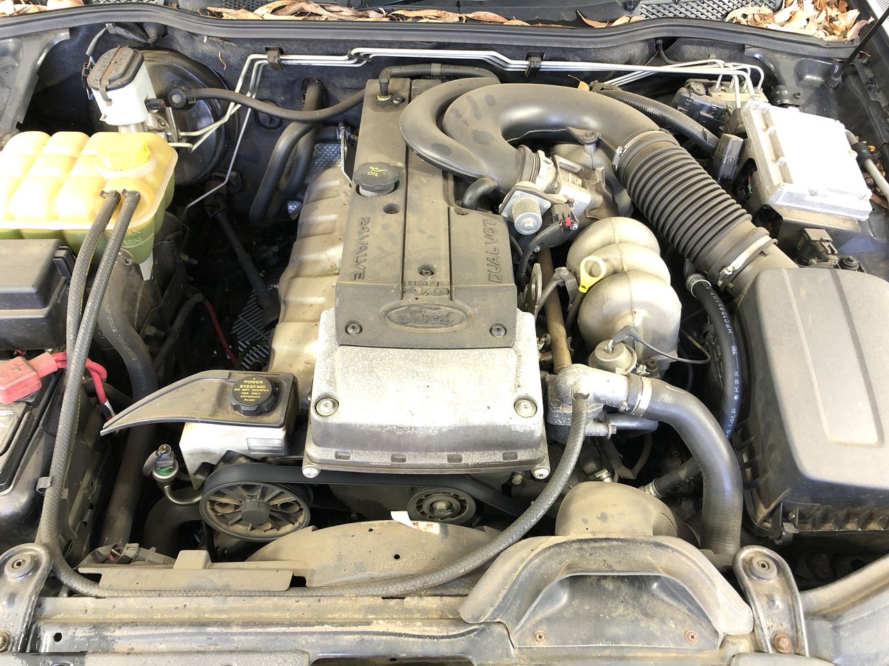 <p>Genie Side Panel And Handrails </p>