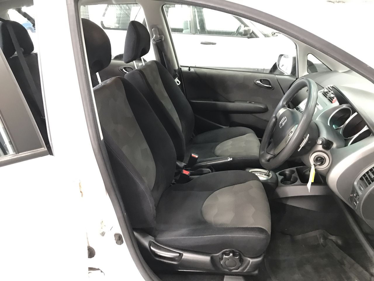 Pitchfork Chardonnay (6x 750mL).