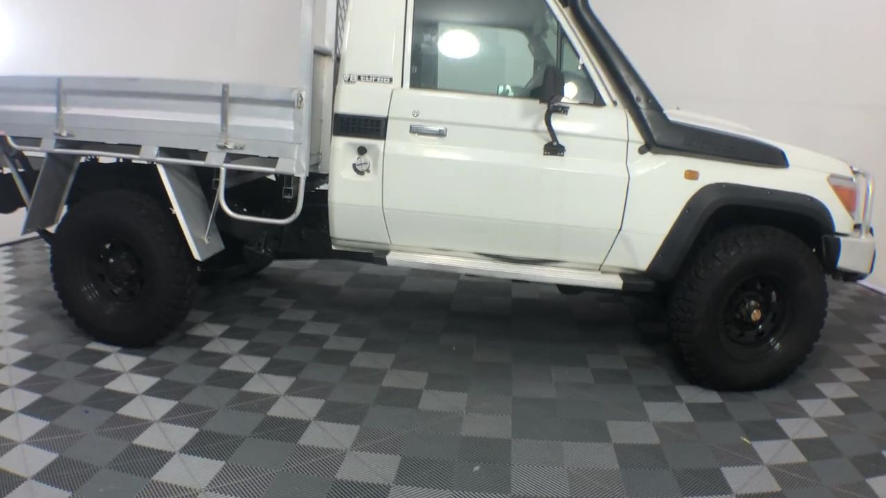 <p>Speed Queen High Efficiency Washing Machine And Dryer Combo</p>