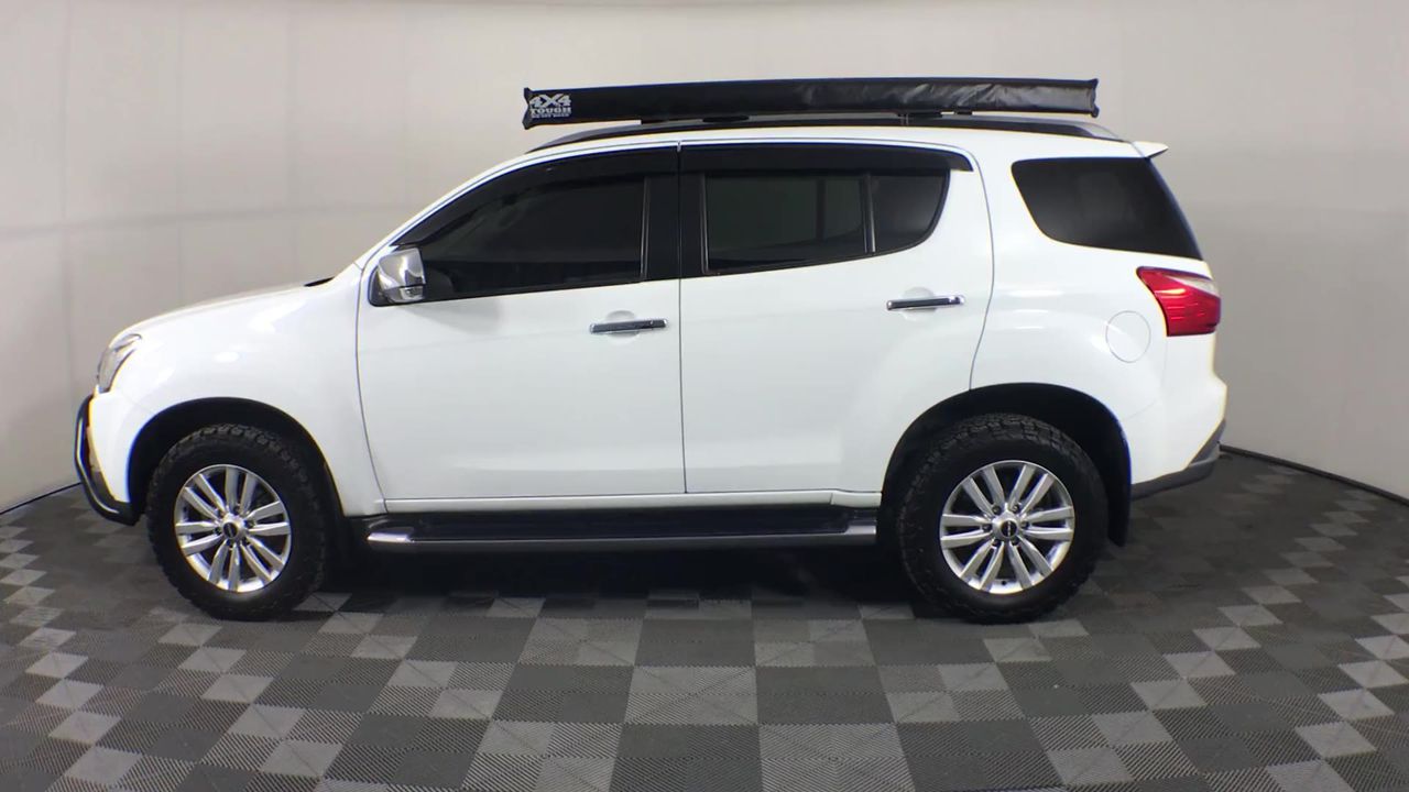 Byrne Family Australia Triple Pick Oaked Chardonnay 2025 (12x 750mL), SA.