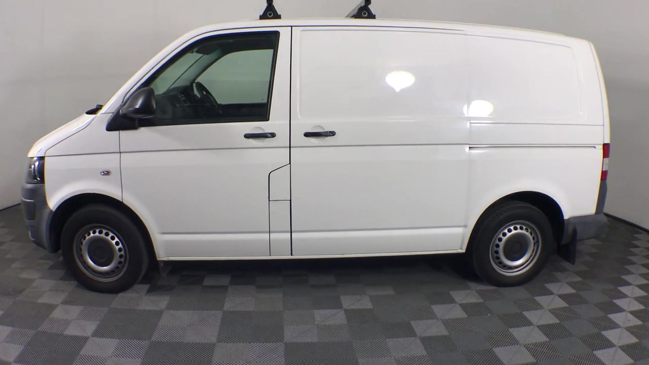 Yellow Gold Natural Garnet & Diamond Ring with Valuation