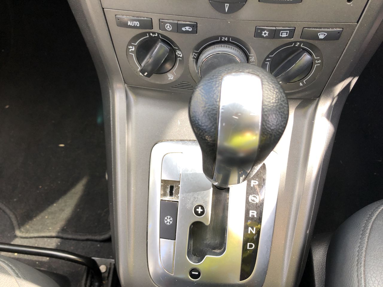 IT luggage Legion Hardside Expandable, Dark Gray, Style No. 16-2179-08, 54