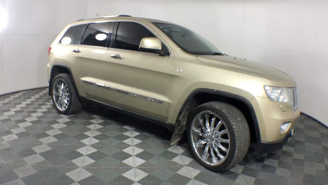 Brokenwood Cricket Pitch Red Cab Blend (6x 750mL).