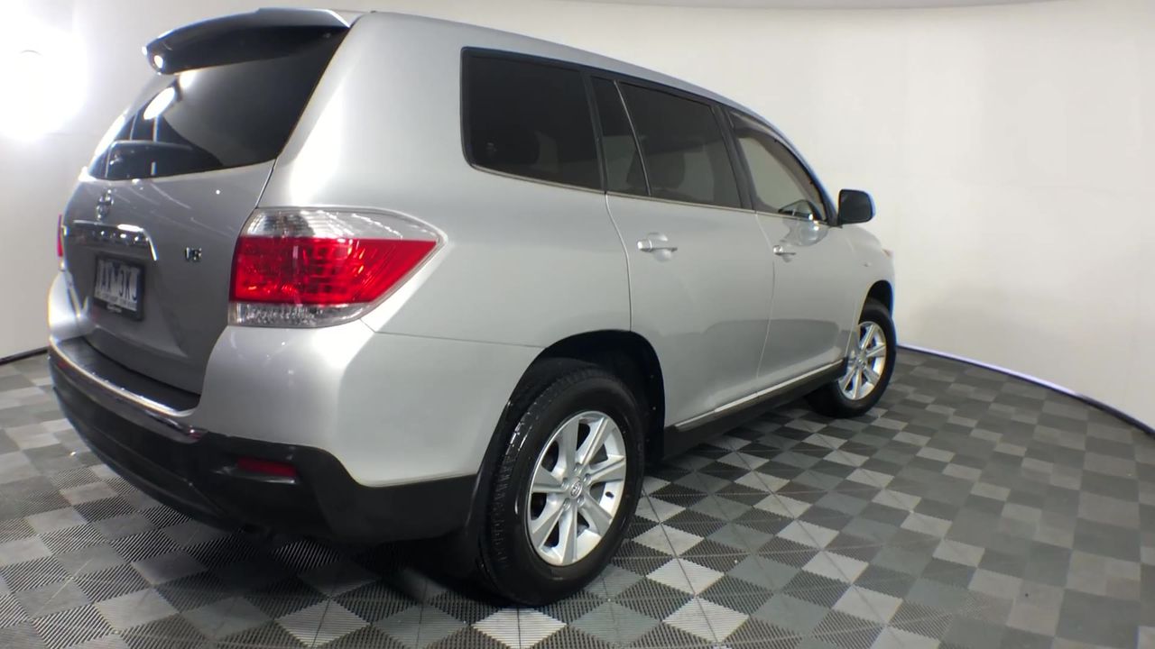 The Hero Preservative Free Pinot Noir (6x 750mL)