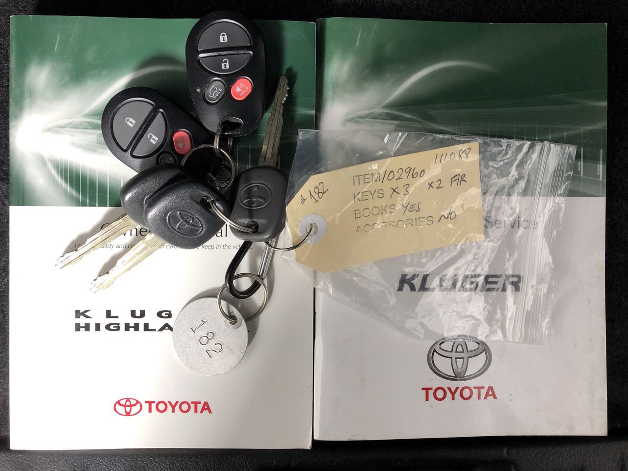 Jules Roy Chardonnay 2023 (6x 750mL), France.