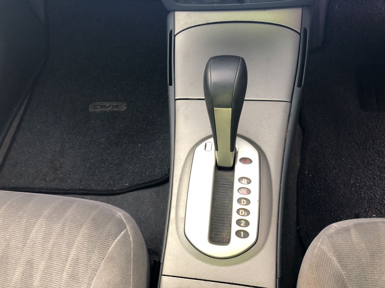 Bromic CT0080G4WC Curved Glass Countertop Beverage Fridge, 80 Litres