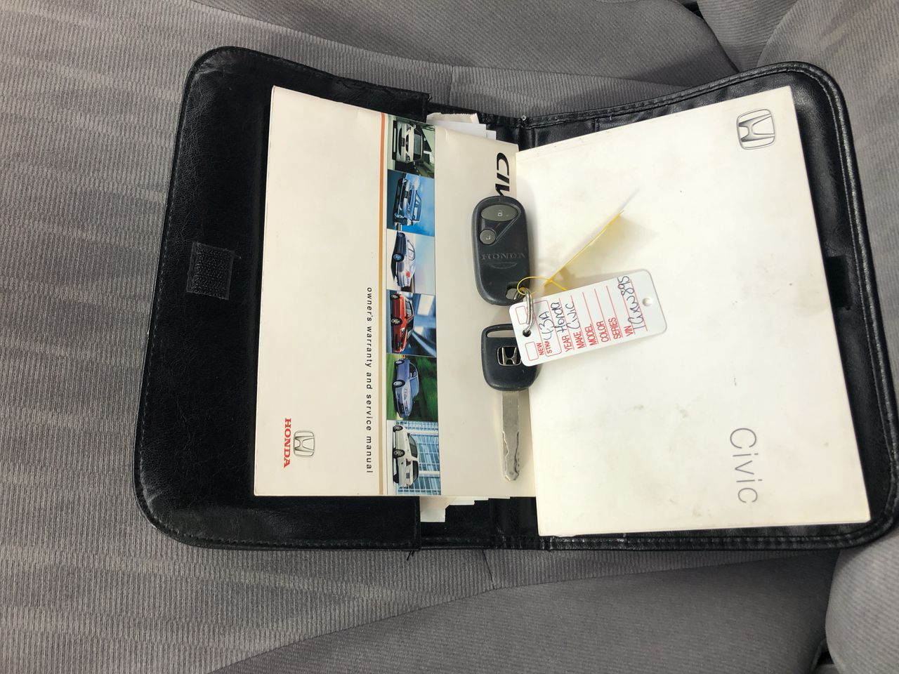 Bromic CT0080G4WC Curved Glass Countertop Beverage Fridge, 80 Litres