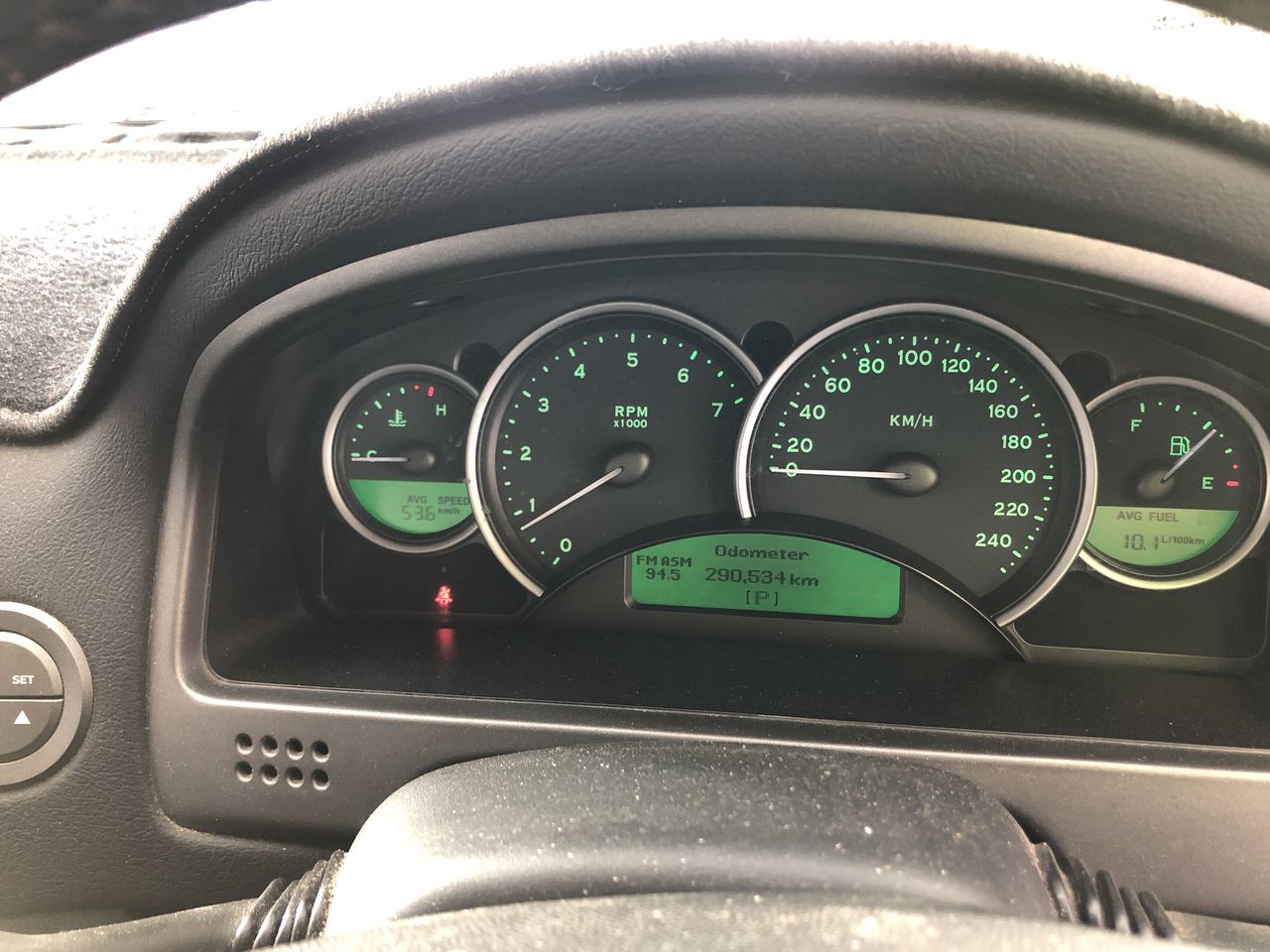 APPLE AirTag 4 Pack. S/N: JF2VW1MXWR.  Buyers Note - Discount Freight Rates