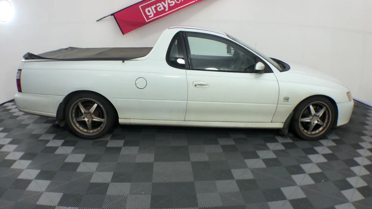 925 Sterling Silver Plated Locket Necklace