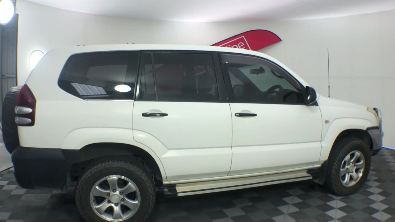 Stunning Rhodium Plated Simulated Diamond Ring - US Size 7