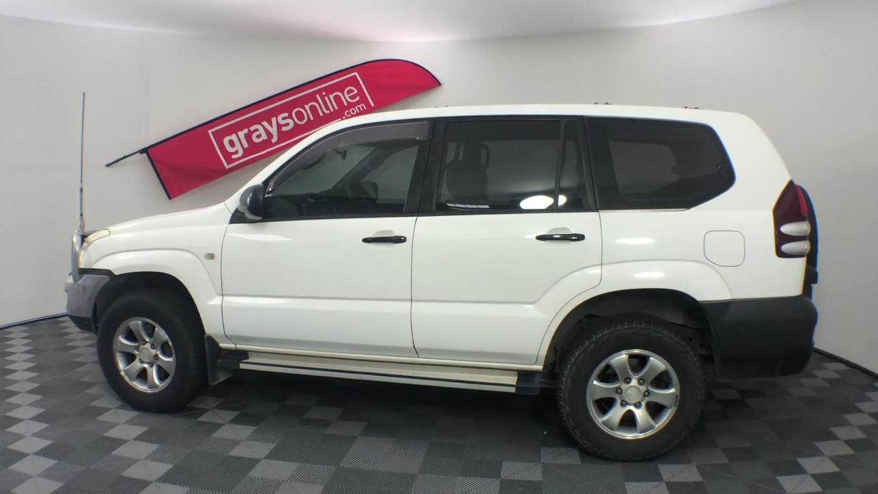 Rhodium Plated 7 Ring Lucky Charm Necklace