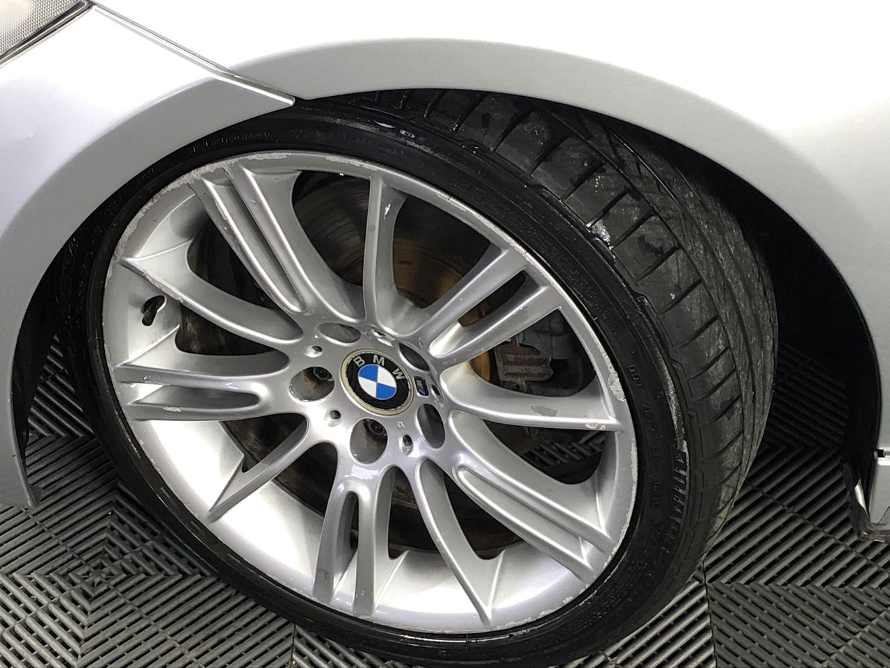 Men's Quartz Watch with Calander Date, Silver/Black