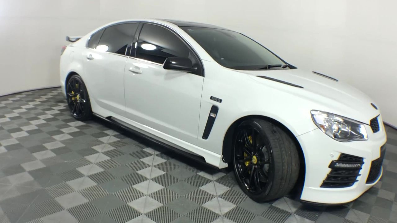 BREITLING SUPEROCEAN 44MM STAINLESS STEEL A17391 BLACK DIAL BXO & COA