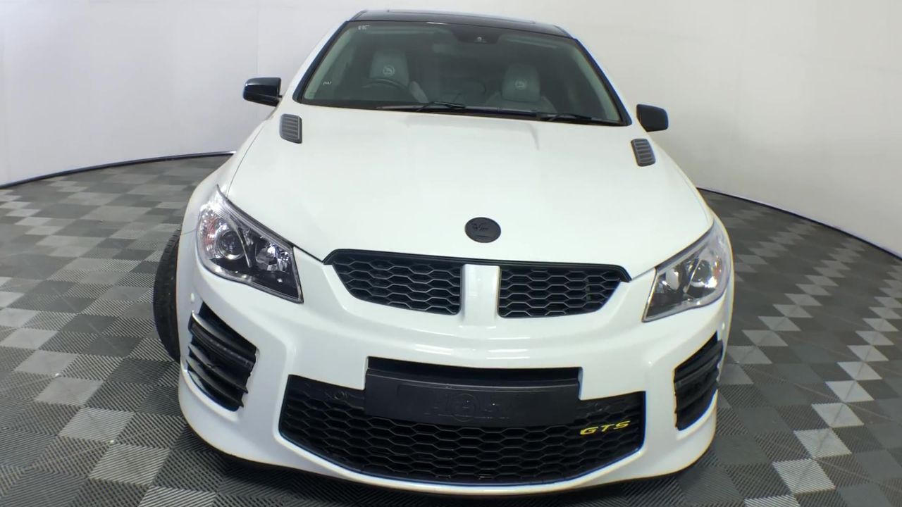 MIDO BELLUNA 40MM STAINLESS STEEL M024.407.36.031.00 SILVER DIAL BXP & COA