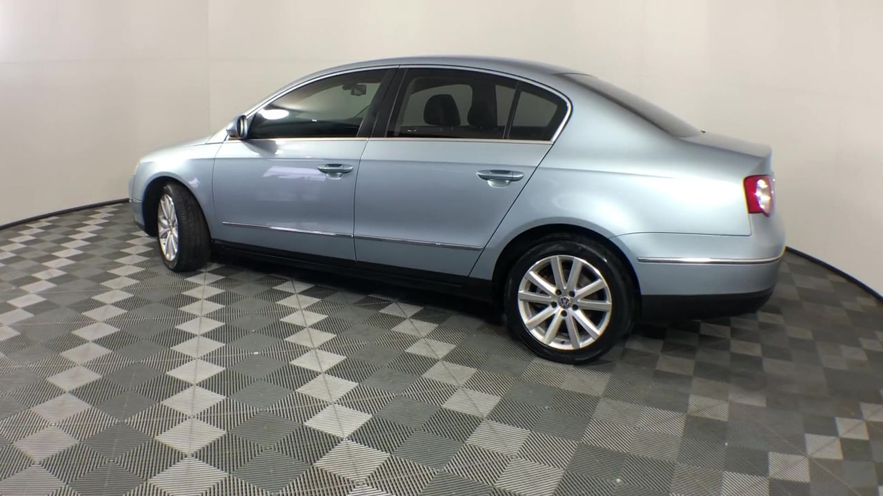 Dyson 205720-05 Battery Charger (Lot of 3)