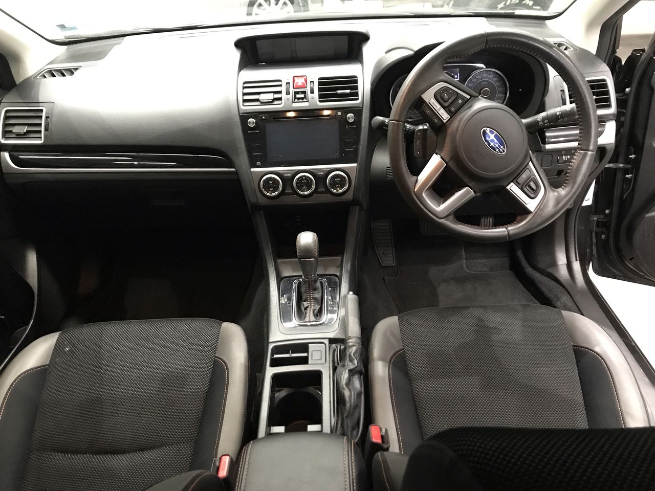 BREVILLE the Oracle Espresso Machine BES980BTR, Black Truffle.