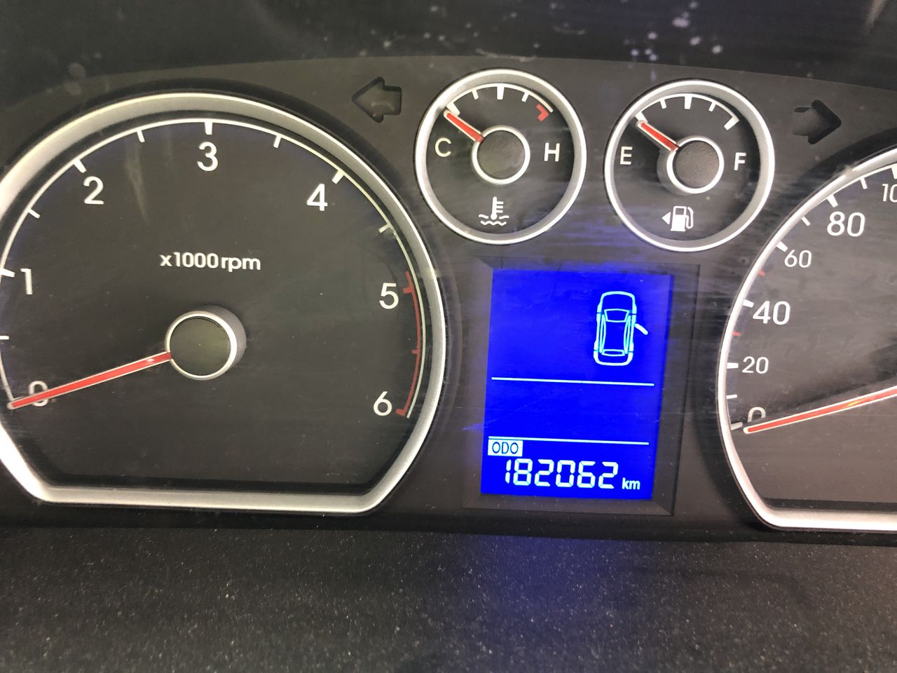 RadioShack Amplified Indoor&Aussievan Easy Tune TV Antenna (Lot of 2)