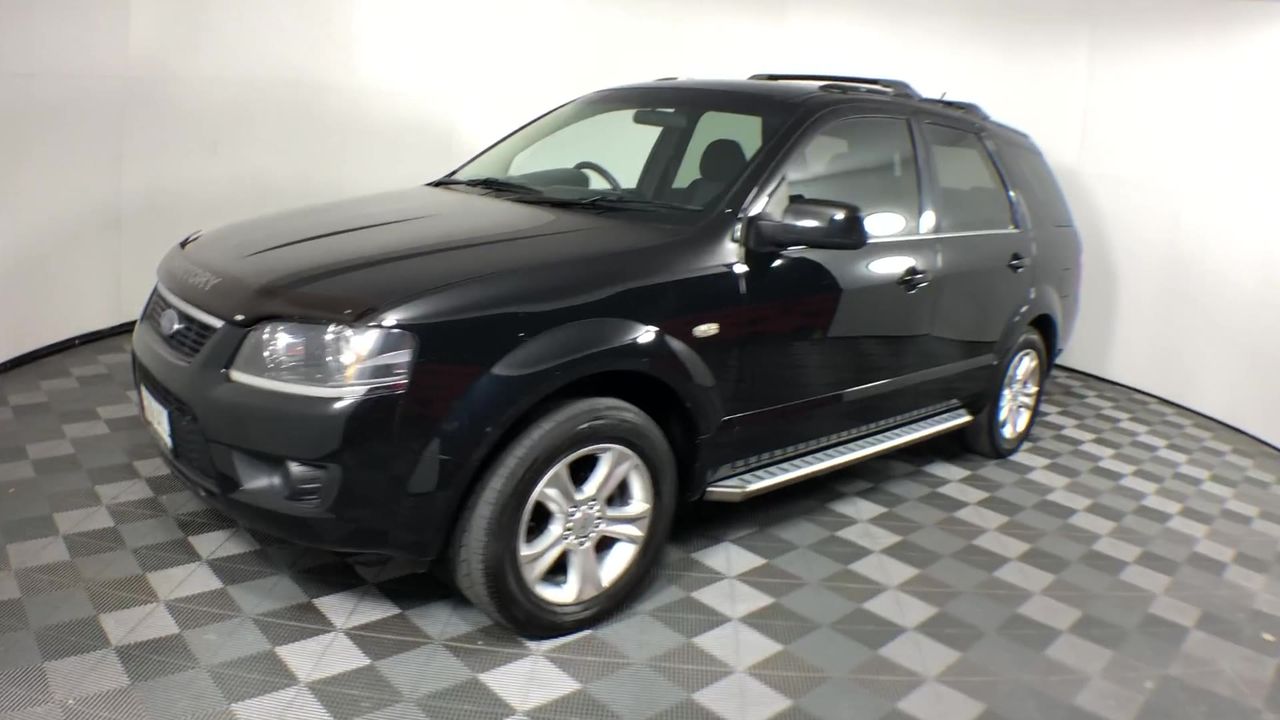 Wolf Blass Red Label Tawny NV (6x 750mL).