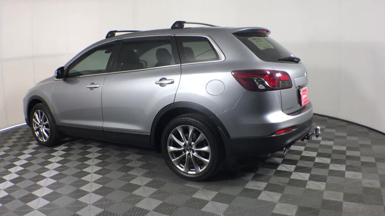 Vial full of Gold Leaf/Flake