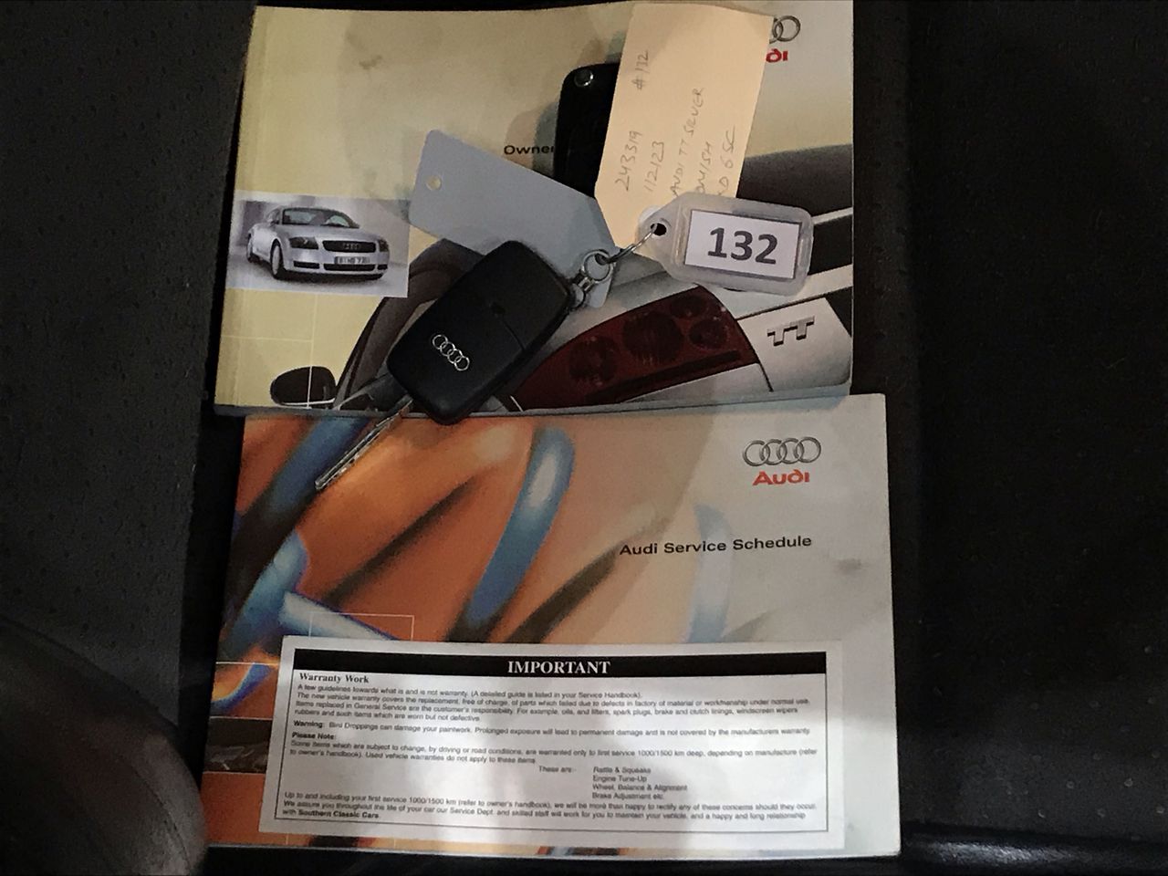 NED KELLY UNIQUE BOXED SET OF 1 GOLD INGOT & PISTOL - FINISHED IN 24K GOLD