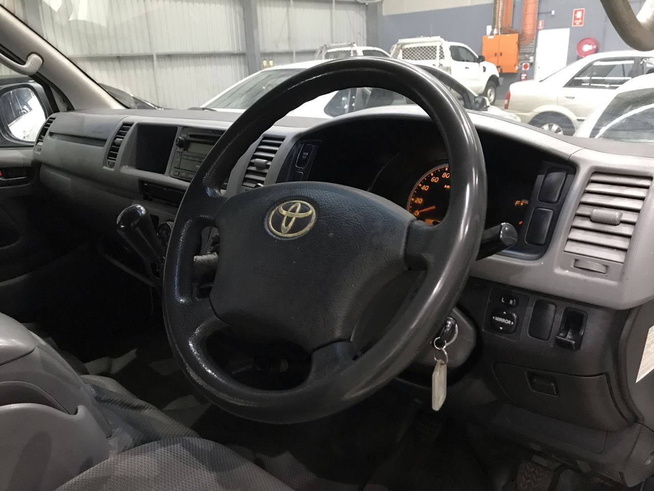 0.07 carat white round 4 diamond