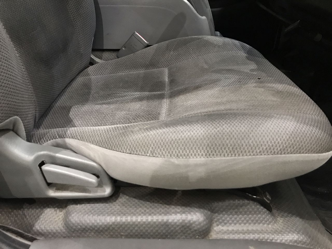 1/100 Scottdale x 2, 1 gram Valcumbi silver bars x 2 & 1 Kilo Copper Bar