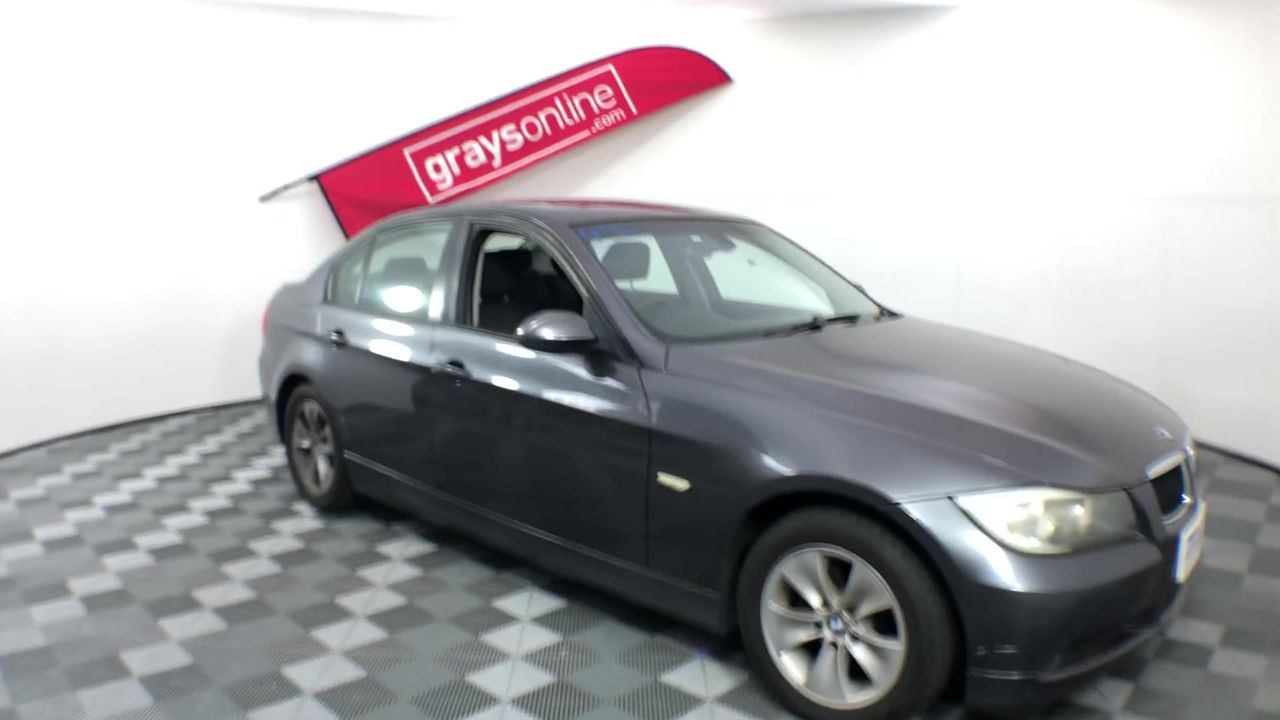 Galaxy S24 Flipsuit Case | White | Smartphone Case | Genuine Samsung Domest